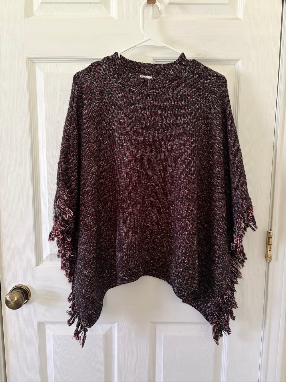Cabi Women's Fringe Poncho Sweater - Burgundy Blend